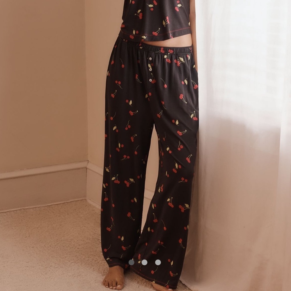 NWT new medium Anthropologie briar pajama pants black red cherry print pj sleep